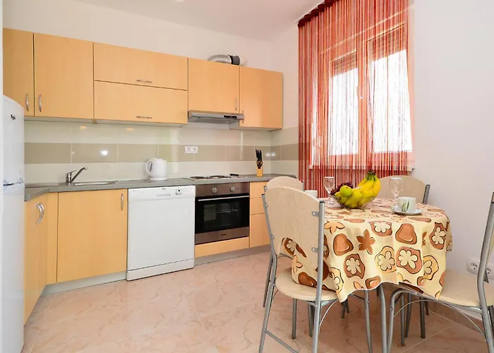2 Bedroom Lovely In Apartman *